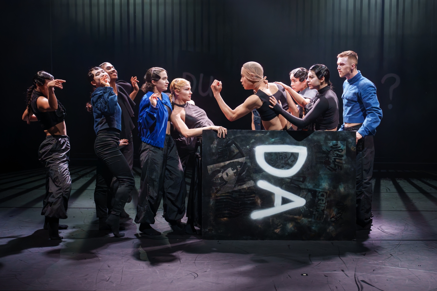 Hemmige, Luzerner Theater, Foto: Ingo Hoehn