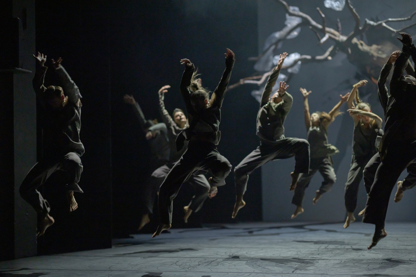 Beyond, Luzerner Theater, Foto: Gregory Batardon