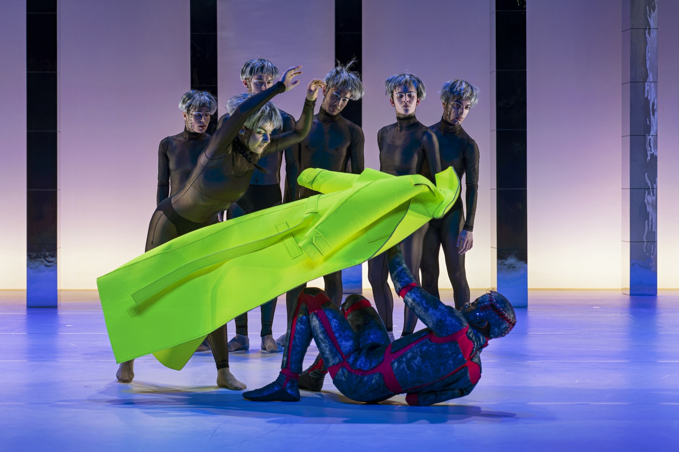 Swan – a Different Story, Luzerner Theater, Foto: Ingo Hoehn