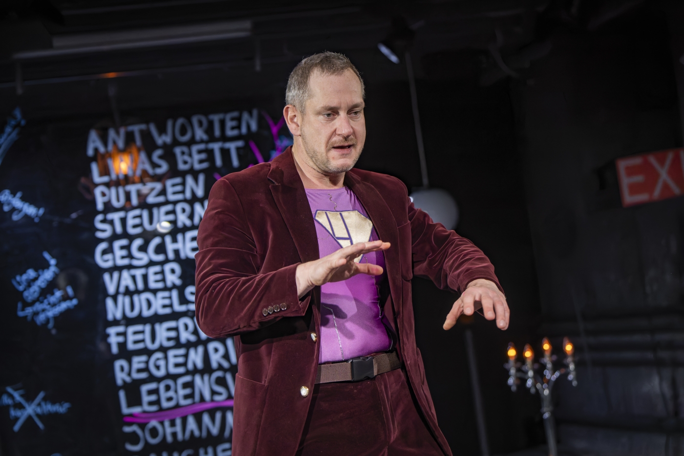 Luzerner Theater: Kleine Probleme, mit Christian Baumbach. Foto: Ingo Hoehn