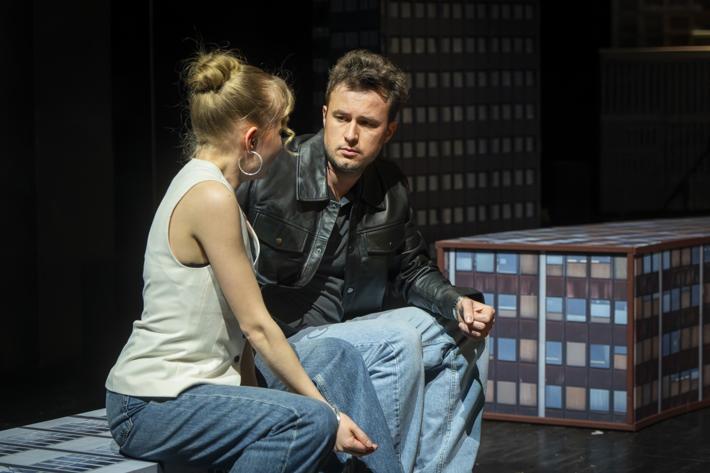 Lost Violet, Luzerner Theater, Maria Tilibtsev, Luca Bernard, Foto: Ingo Hoehn