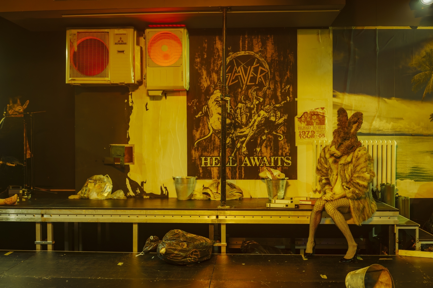 Biedermann und die Brandstifter, Luzerner Theater, Foto: Ingo Hoehn