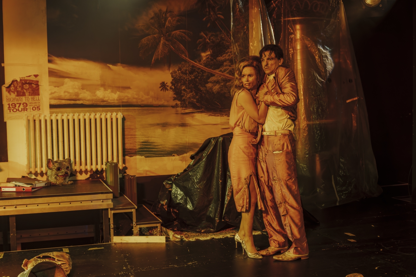 Biedermann und die Brandstifter, Luzerner Theater, Foto: Ingo Hoehn