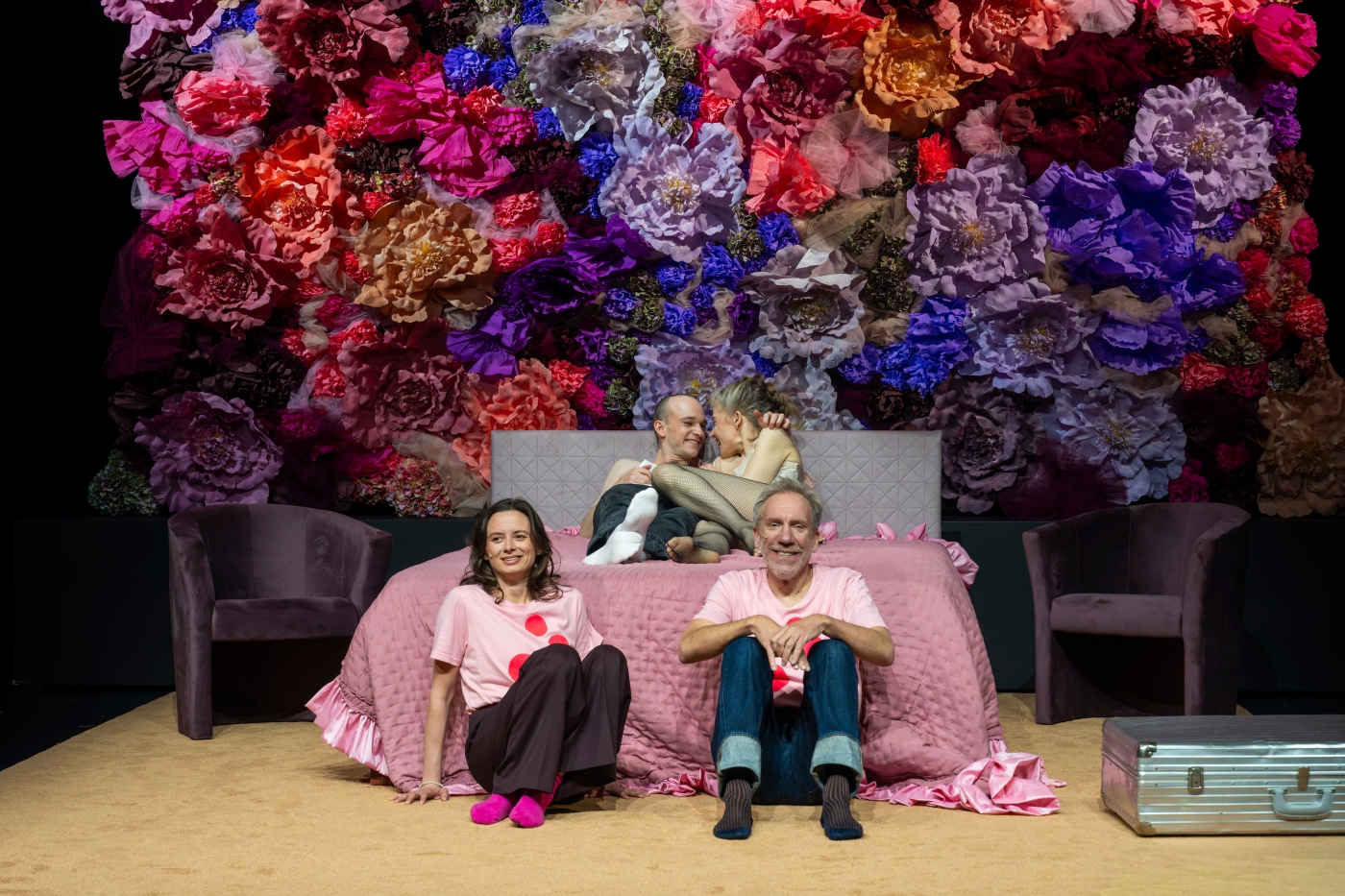 Luzerner Theater, «Auf allen vieren», Foto: Ingo Hoehn