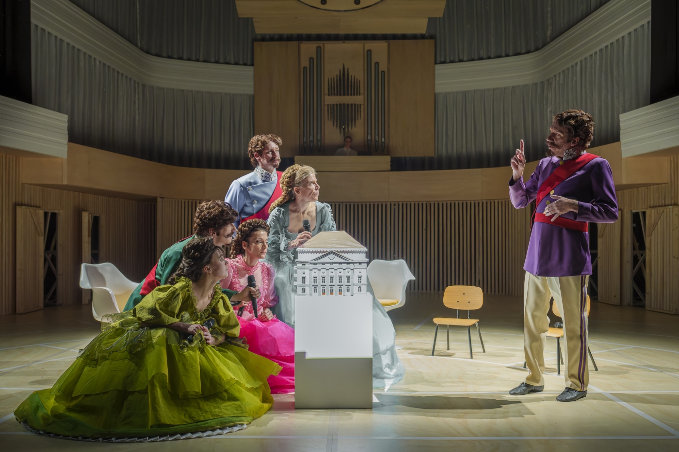 Loriot - Früher war mehr Lametta, Luzerner Theater