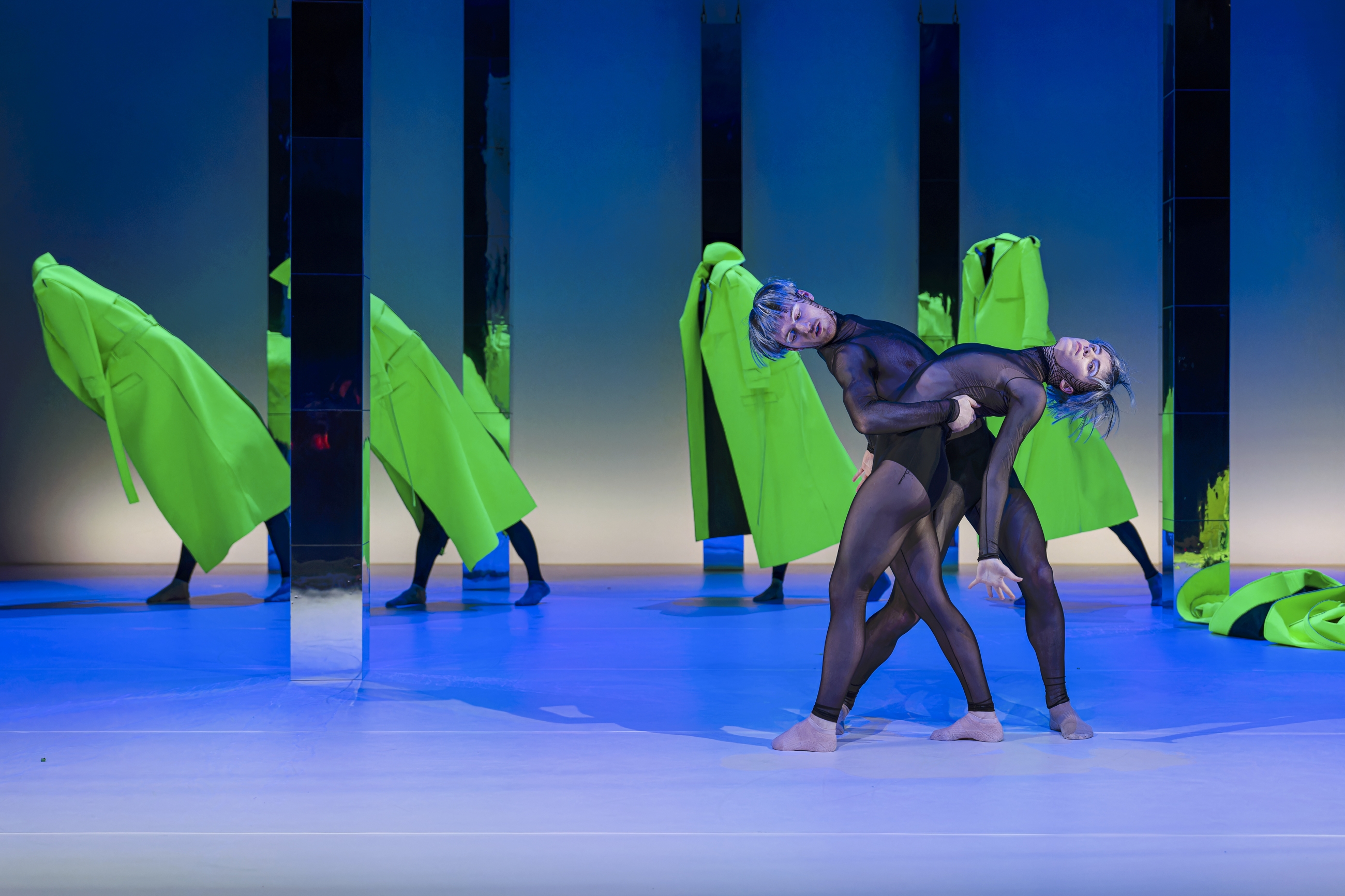 Swan, Luzerner Theater