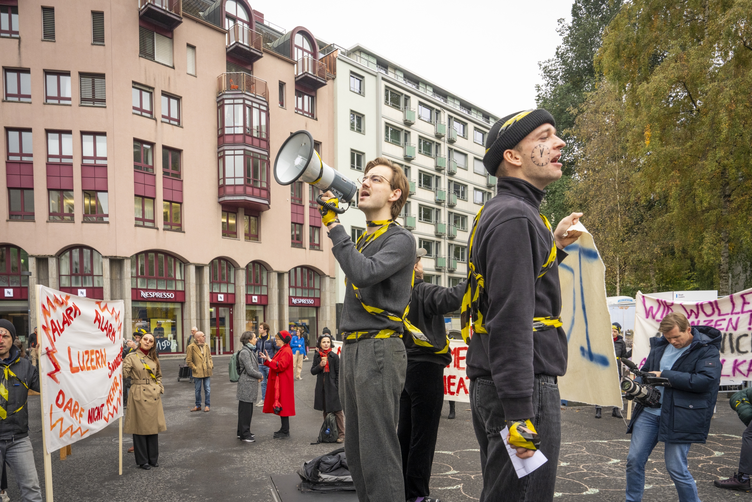 Luzerner Theater_Aktion 5 nach 12_Foto Ingo Hoehn_1 (31)