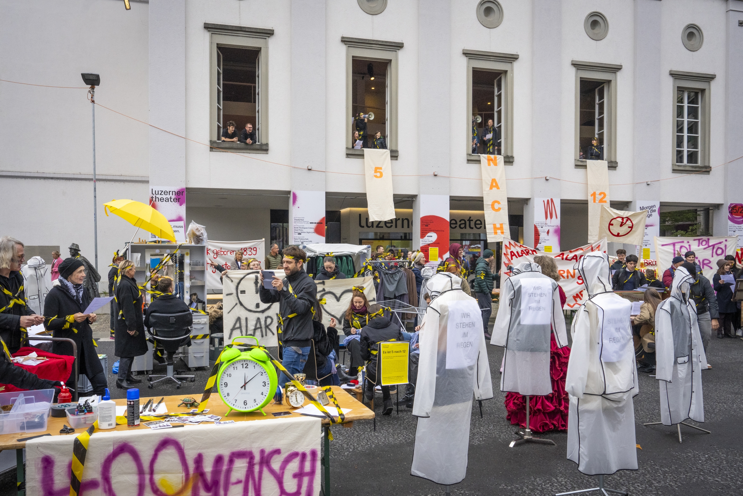 Luzerner Theater_Aktion 5 nach 12_Foto Ingo Hoehn_1 (7)