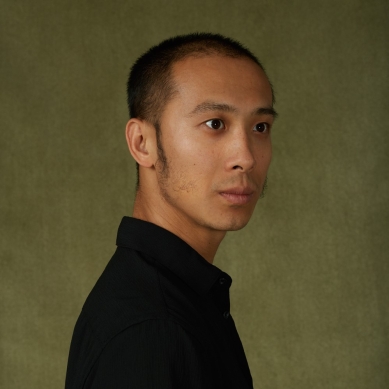 Zhiyelun Qi, Luzerner Theater